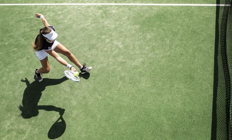 Building a platform tennis court